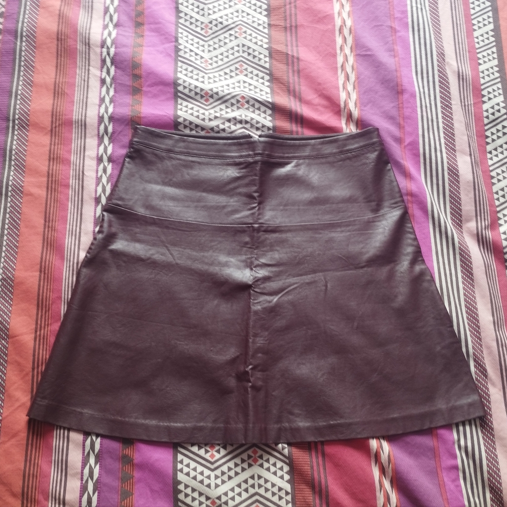Reitmans Burgundy Mini Skirt